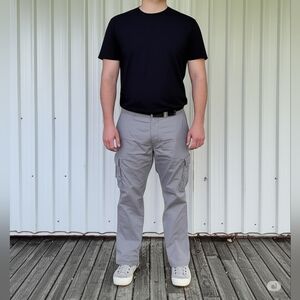 Sonoma life+style mens casual gray  cargo pants - no pleats, lots of pockets
